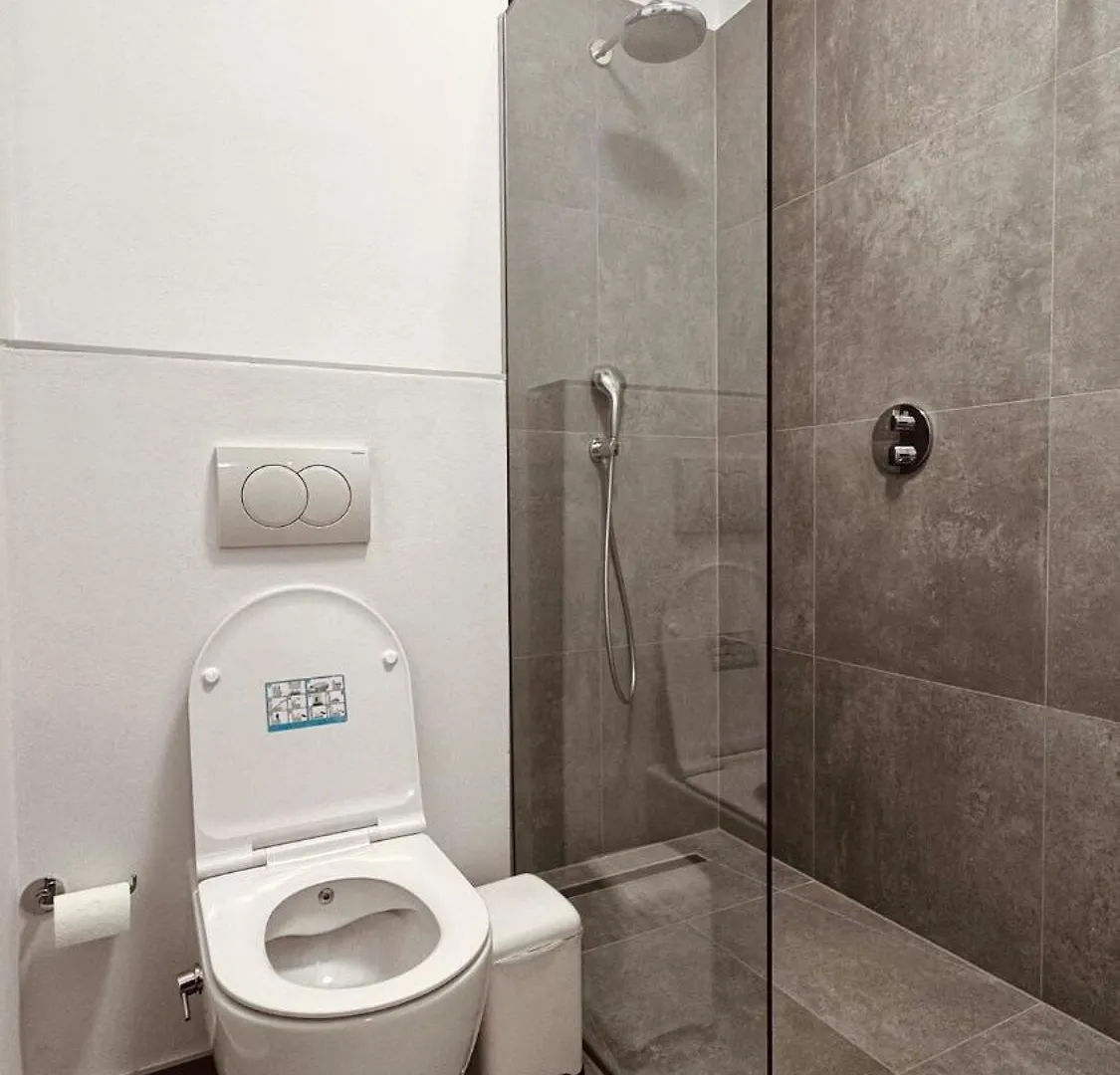 Apartment Bllok A Tiran